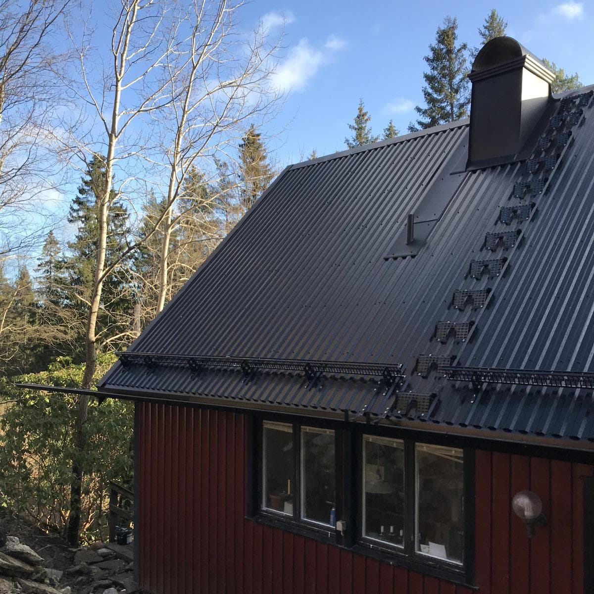Takomläggning stuga i Hindås