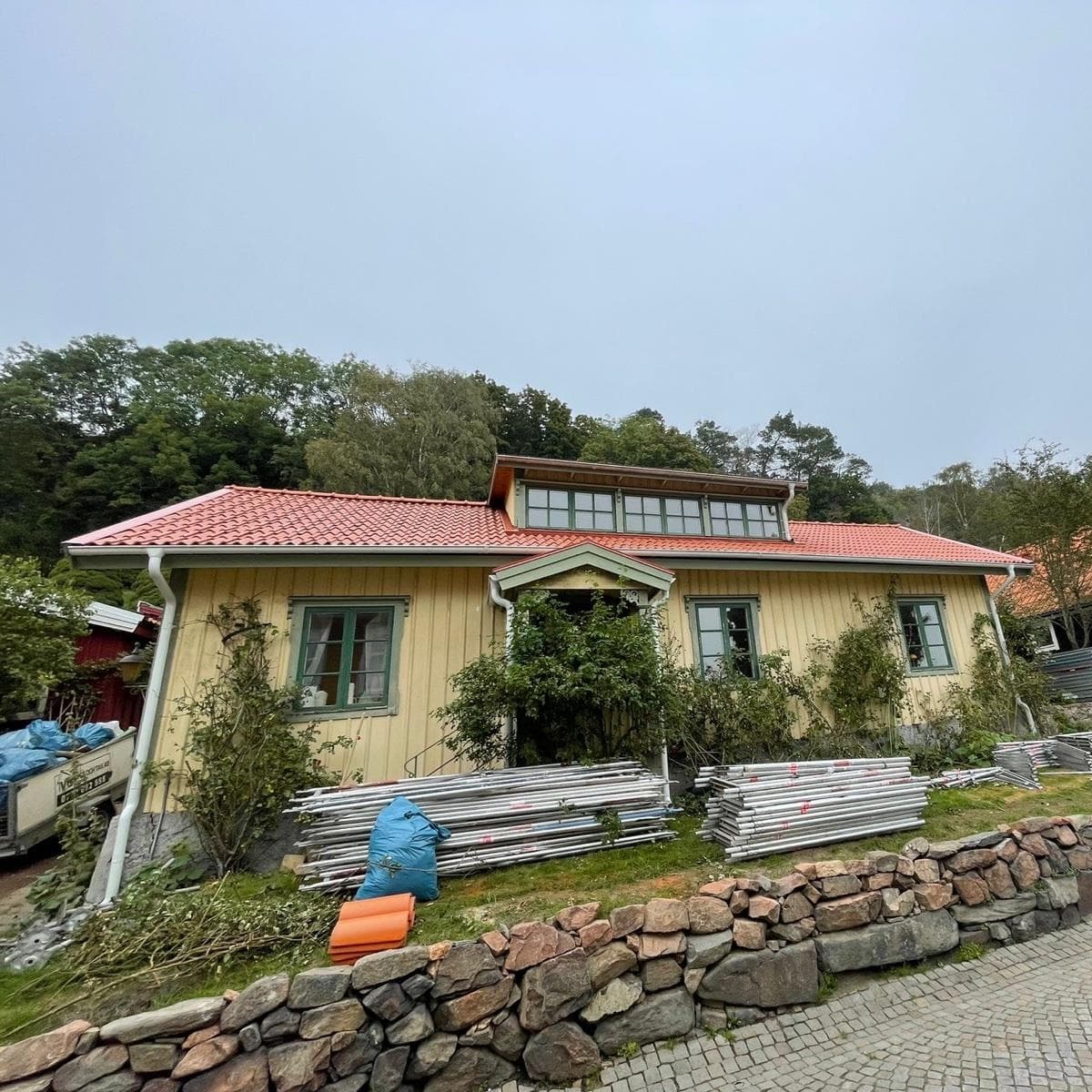 Takomläggning på villa i Kungälv